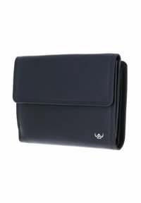 Portefeuille compact en cuir bleu marine foncé avec fermeture à rabat et petit logo ailé argenté sur le coin avant, plié, debout sur fond blanc.