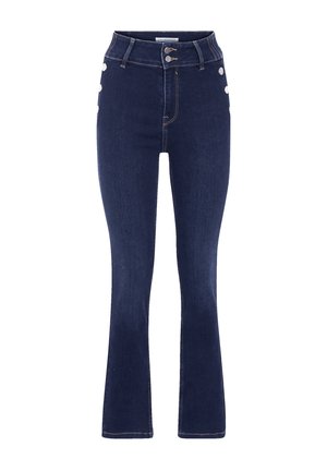 Vaqueros de campana de cintura alta en denim azul oscuro, con detalles de botones en los lados y costuras en contraste. Textura suave, ajustados en las caderas.