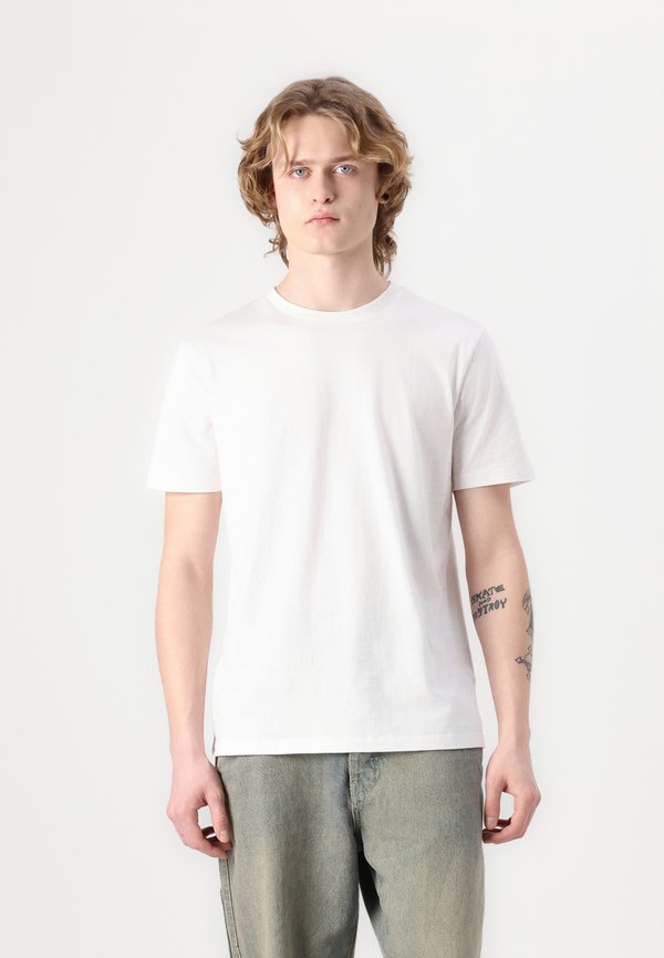 CLASSIC - Basic T-shirt