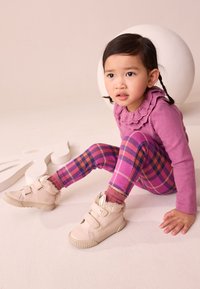 Next REGULAR FIT - CHECK - Tajice-hlače - purple