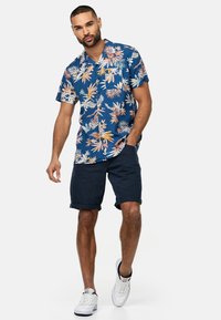 INDICODE JEANS PODRICK niebieski