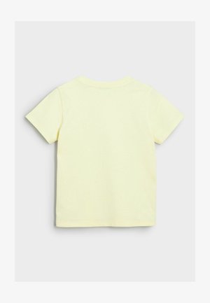 Koszulka z krótkim rękawem z miękkiej, jasnoniebieskiej bawełny, z klasycznym okrągłym dekoltem i prostym wzornictwem, bez żadnych wzorów czy akcentów.