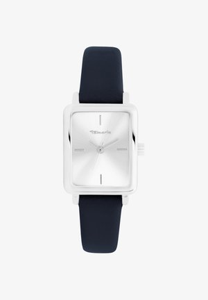 Silberne Armbanduhr mit quadratischem Zifferblatt, schwarzem Lederarmband und minimalen Stundenmarkierungen, die die Uhrzeit 1:45 anzeigt.
