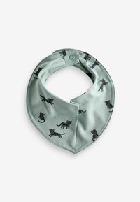 Bavoir en bandana vert menthe doux avec des motifs de léopard noirs, fabriqué en coton avec une fermeture à pression et une forme triangulaire.