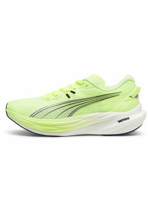 Puma DEVIATE NITRO 3  - Utcai futócipők - fizzy apple- silver