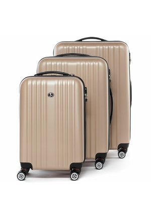 Valigie Trolley In Offerta Redolz Essentials 07 3-SET Ruote Set
