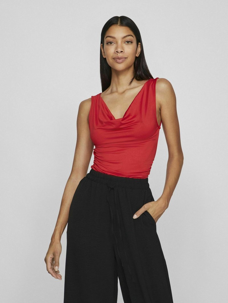 VILA Top - mars red