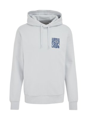 Világosszürke kapucnis pulóver, puha anyagból készült, kék növényi mintával a bal mellrészen, kenguru zsebbel és állítható húzózsinórral.