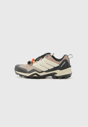 Adidas Terrex TERREX SKYCHASER - Chaussures de marche - trace brown/wonder alumina/semi flash aqua