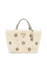 Borsa a tracolla in pelliccia artificiale crema con decorazioni floreali, accessori in argento e una placca con il logo. Presenta una forma strutturata e manici doppi.