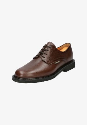 Chaussure habillée pour homme en cuir marron texturé à lacets, semelle noire et petit logo "Mephisto" sur le côté.