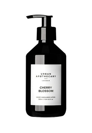 URBAN APOTHECARY LUXURY HAND & BODY LOTION - CHERRY BLOSSOM - Moisturiser - luxury hand & body lotion cherry blossom