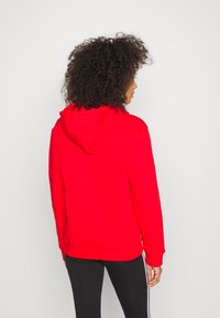 adidas Originals HOODIE - Džemperis su gobtuvu - vivid red