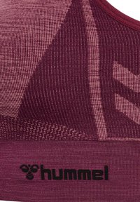 Hummel SEAMLESS - Sport-bh met light support - grape wine crushed berry mel