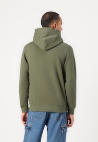 Tommy Hilfiger BOX HOODY - Sudadera - battle green