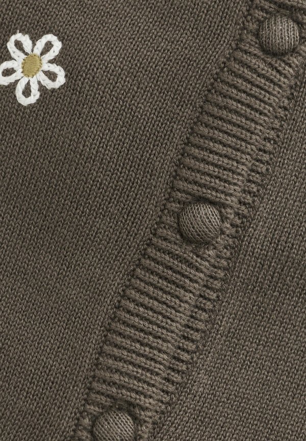 MICardigan - Cardigan - canteen3