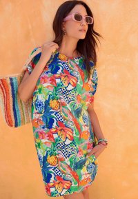 Next - GATHERED SHORT SLEEVE BOXY REGULAR FIT - Vestito estivo - tropical print Immagine in miniatura 1