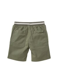 Groene katoenen shorts met een elastische tailleband met een grijs-witte streep. Twee achterzakken met gestikte details.