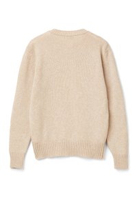 Beżowy sweter z dzianiny, z okrągłym dekoltem, prążkowanymi mankietami i dołem, o miękkim, teksturowanym wykończeniu i lekko luźnym kroju.