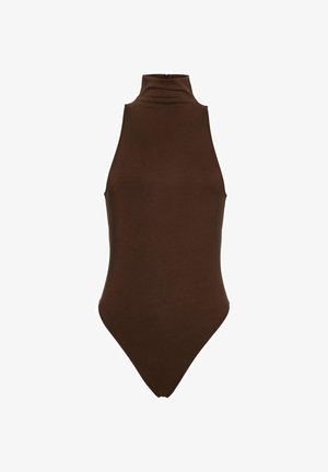 Bezrukávové tmavohnedé body s vysokým golierom a priliehavým strihom, zobrazené na jednoduchom bielom pozadí.