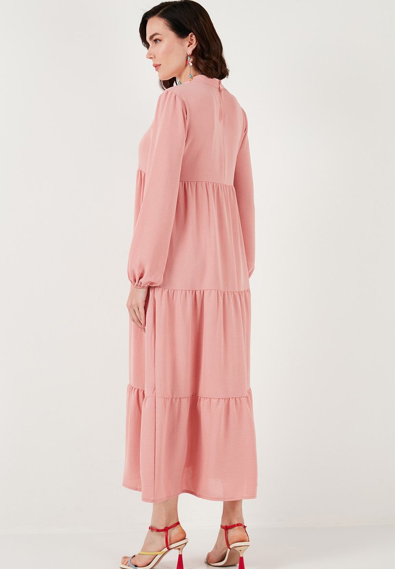 LELA REGULAR FIT - Maxi dress - dusty rose/light pink - Zalando