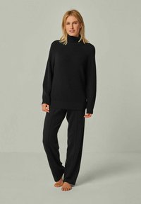 YOU LOOK PERFECT EVE - MERINO KNIT SWEATER WITH STAND-UP COLLAR - Strickpullover - black