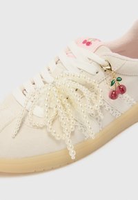 ALDO SWEETTHING - Joggesko - white/bone