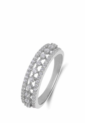 Silver ring with two rows of small round diamonds on the edges and a middle row of larger diamonds in a lattice design.