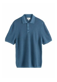 Blaues, gestricktes Poloshirt mit kurzen Ärmeln, Drei-Knopf-Leiste und kontrastierendem Kragen. Verfügt über ein strukturiertes Stoffmuster.