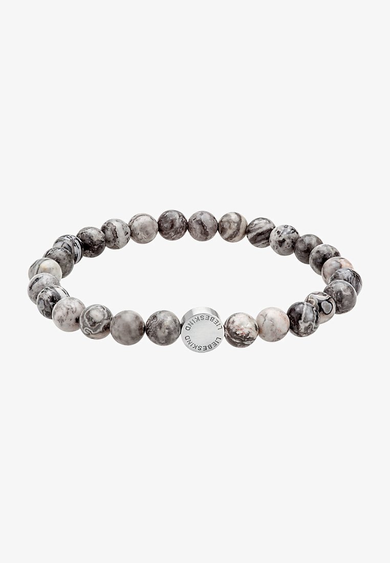 Bracciale in perline con pietre rotonde nelle tonalità grigie e bianche, con una superficie liscia e un accento in argento inciso con il nome del marchio.