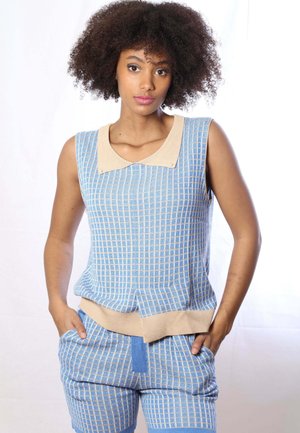Shorts - light-blue