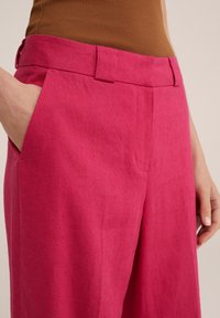 WE Fashion Auduma bikses - pink