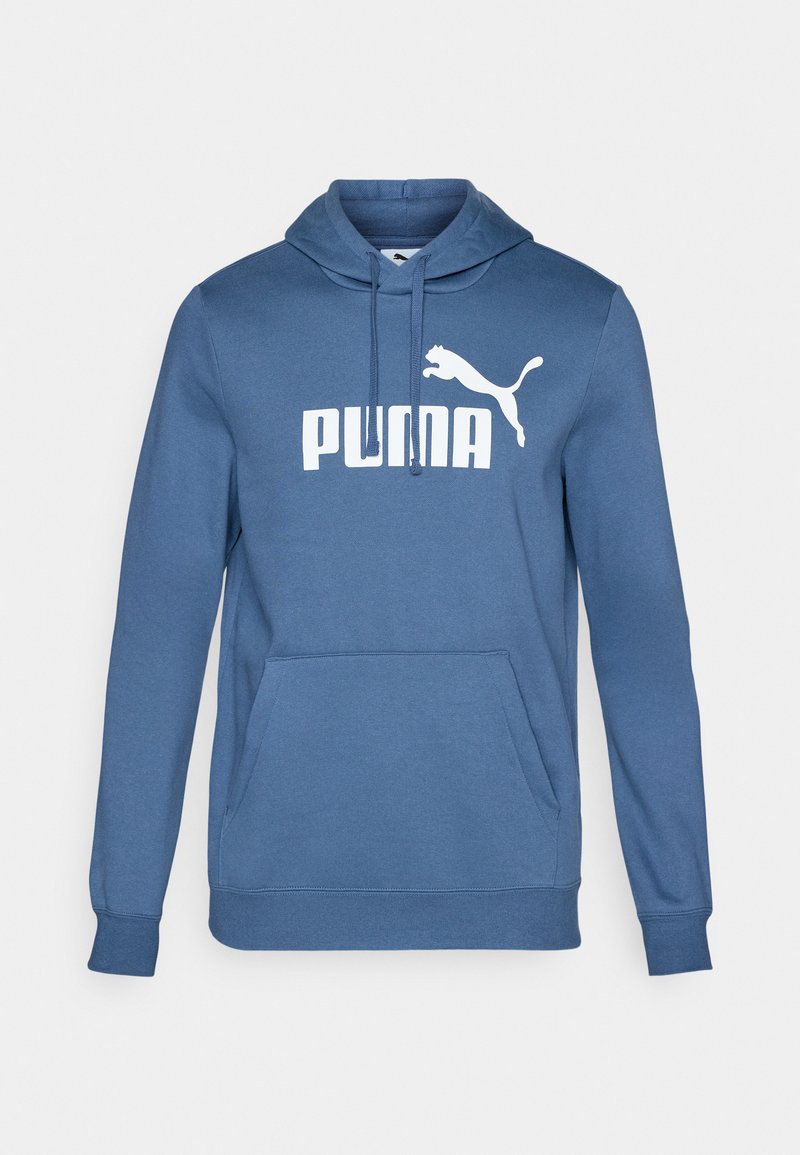 Blauwe katoenen hoodie met een voorste kangoeroezak, geribde mouwuiteinden en een groot wit "PUMA" logo met de silhouet van een poema.