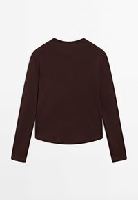 Brown long-sleeve top with a rounded neckline and a relaxed fit. Made from soft fabric with a smooth texture, featuring a cropped silhouette.