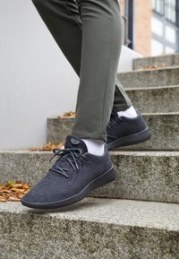 Allbirds WOOL RUNNERS - Sneakers basse - natural black