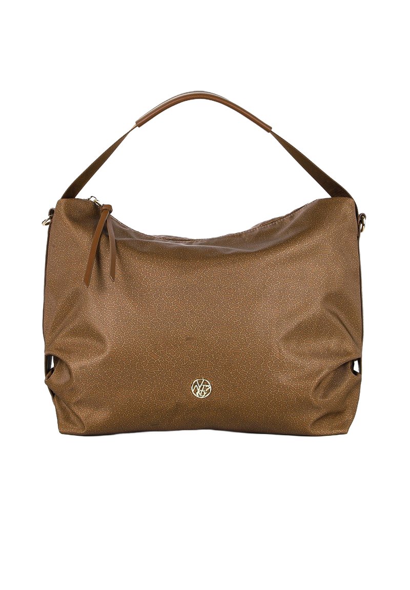 Borsa a tracolla in pelle marrone con superficie texture, manico unico marrone e dettaglio logo dorato sul davanti. Presenta un design morbido e flessibile.