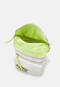 Desigual BOLS MICKEY NERANO - Dnevni ruksak - off-white