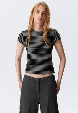 SLIM - Tričko s potlačou - dusty grey