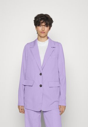 NMKATE ALMOND - Casaco curto - pastel lilac