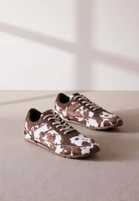 Next REGULAR FIT - Sportbačiai - animal