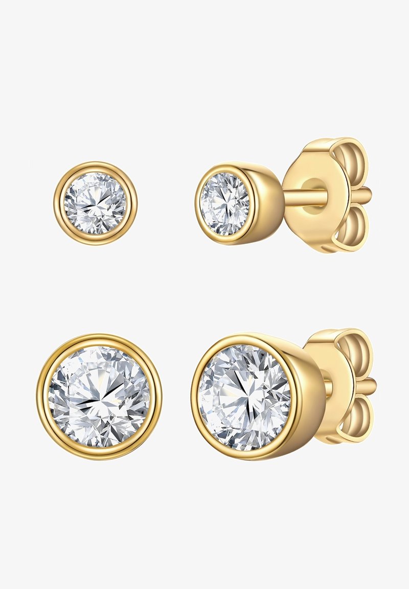 Pendientes de oro con brillantes redondos claros. Cada pendiente tiene un acabado suave con un engaste de bisel, resaltando el brillo de las piedras.