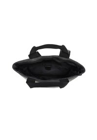 Bolso de lona negra con asas de tela duales, cierre superior con cremallera y un interior espacioso con un forro negro suave.