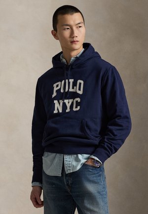 FLEECE GRAPHIC HOODIE - Sweatshirt - cruise navy