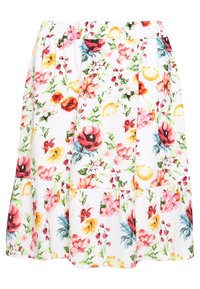 Blommig kjol tillverkad av lätt tyg, med en vit bakgrund och färgglada blommor i rosa, rött och gult. Rynt midja och lagerdesign.