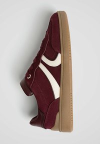 Stradivarius Tenisky - dark red