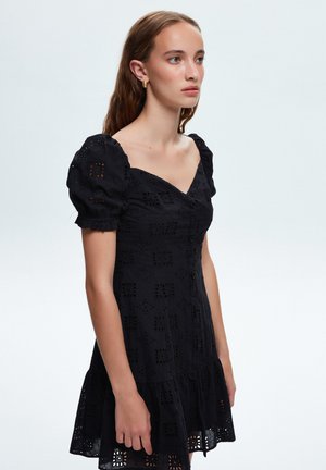 HEART COLLAR BALLOON SLEEVE VOILE MINI  - Jurk - black