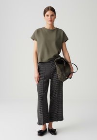 OPUS HIGH RISE CROPPED WIDE FIT - Broek - coal blue