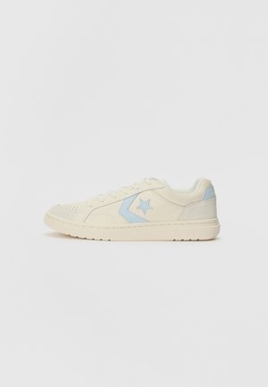PRO BLAZE CLASSIC UNISEX - Sporta apavi - egret/blue supermoon