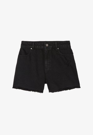 Shorts en denim noir avec ourlets effilochés, design à cinq poches, fermeture à bouton, et détail subtil usé sur la poche avant droite.