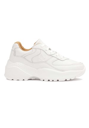 AVERY - Baskets basses - white